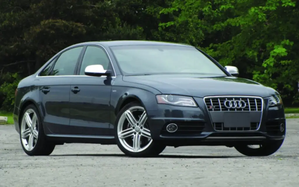 What Type of Oil is Best For the Audi A4 2012?